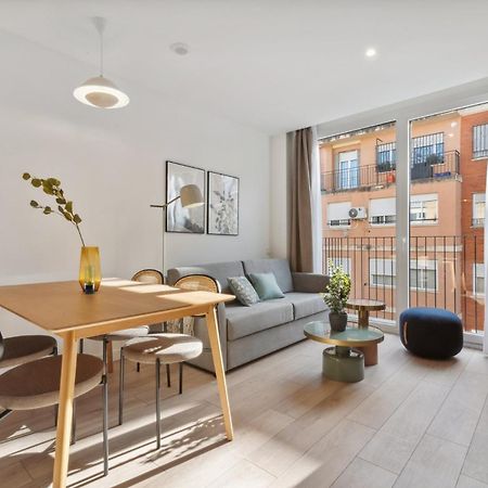 Limehome Valencia Carrer Del Pare Palau I Quer Exteriér fotografie