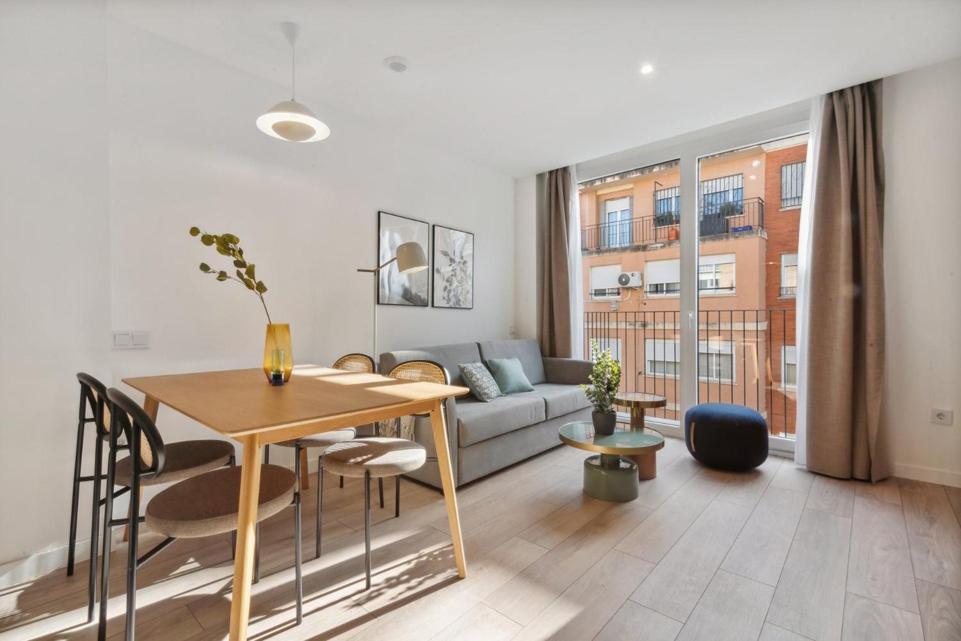 Limehome Valencia Carrer Del Pare Palau I Quer Exteriér fotografie