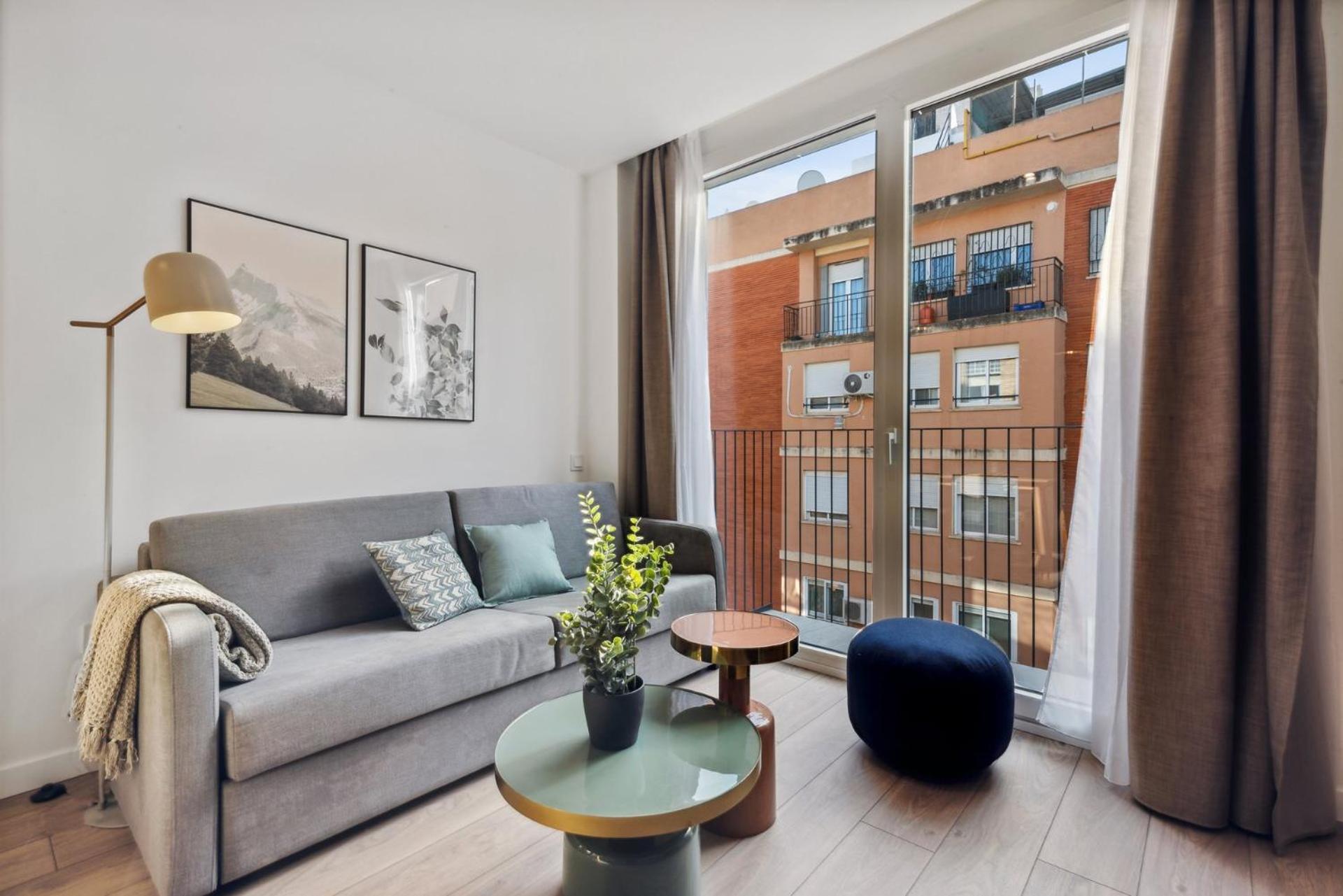Limehome Valencia Carrer Del Pare Palau I Quer Exteriér fotografie