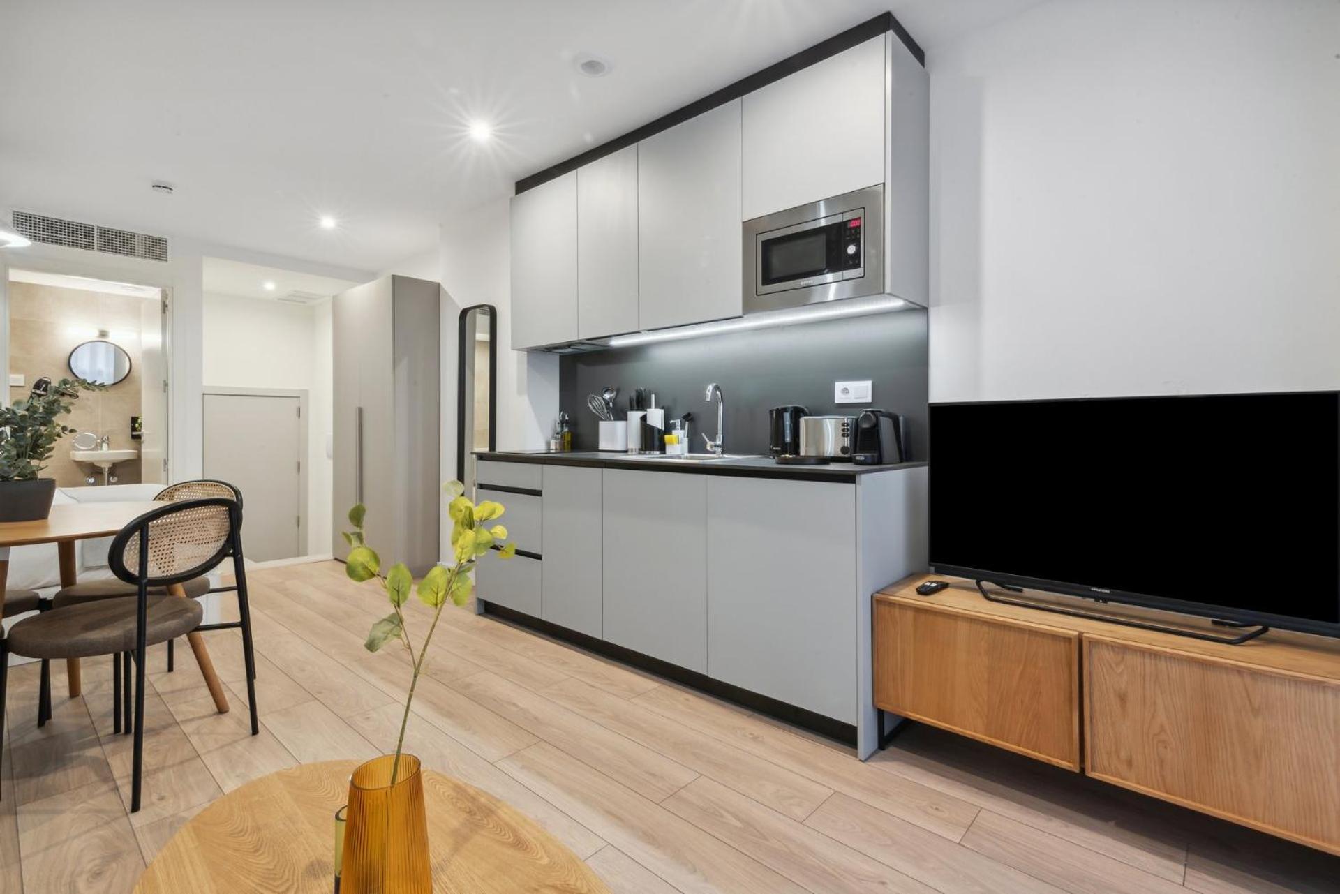 Limehome Valencia Carrer Del Pare Palau I Quer Exteriér fotografie