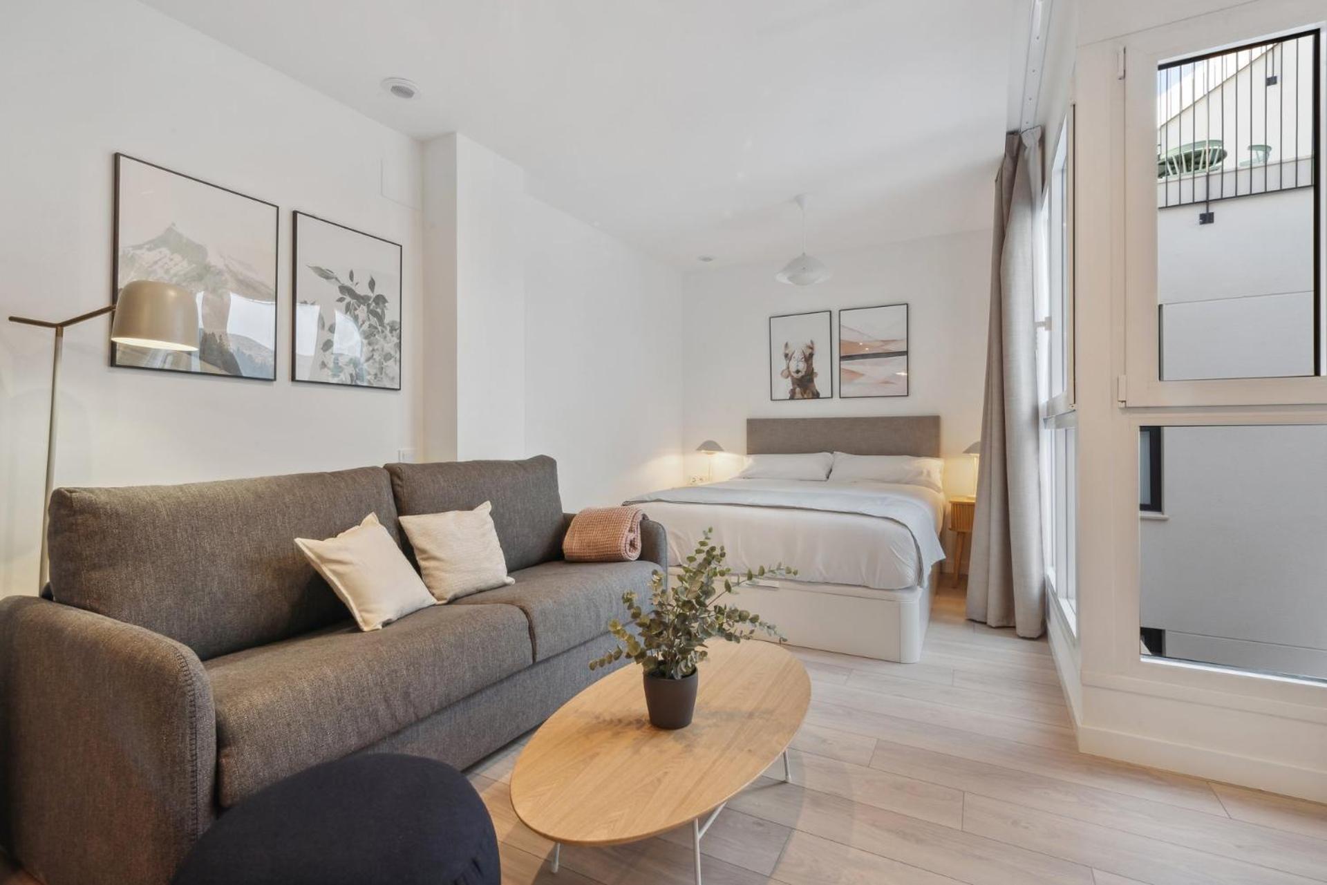 Limehome Valencia Carrer Del Pare Palau I Quer Exteriér fotografie