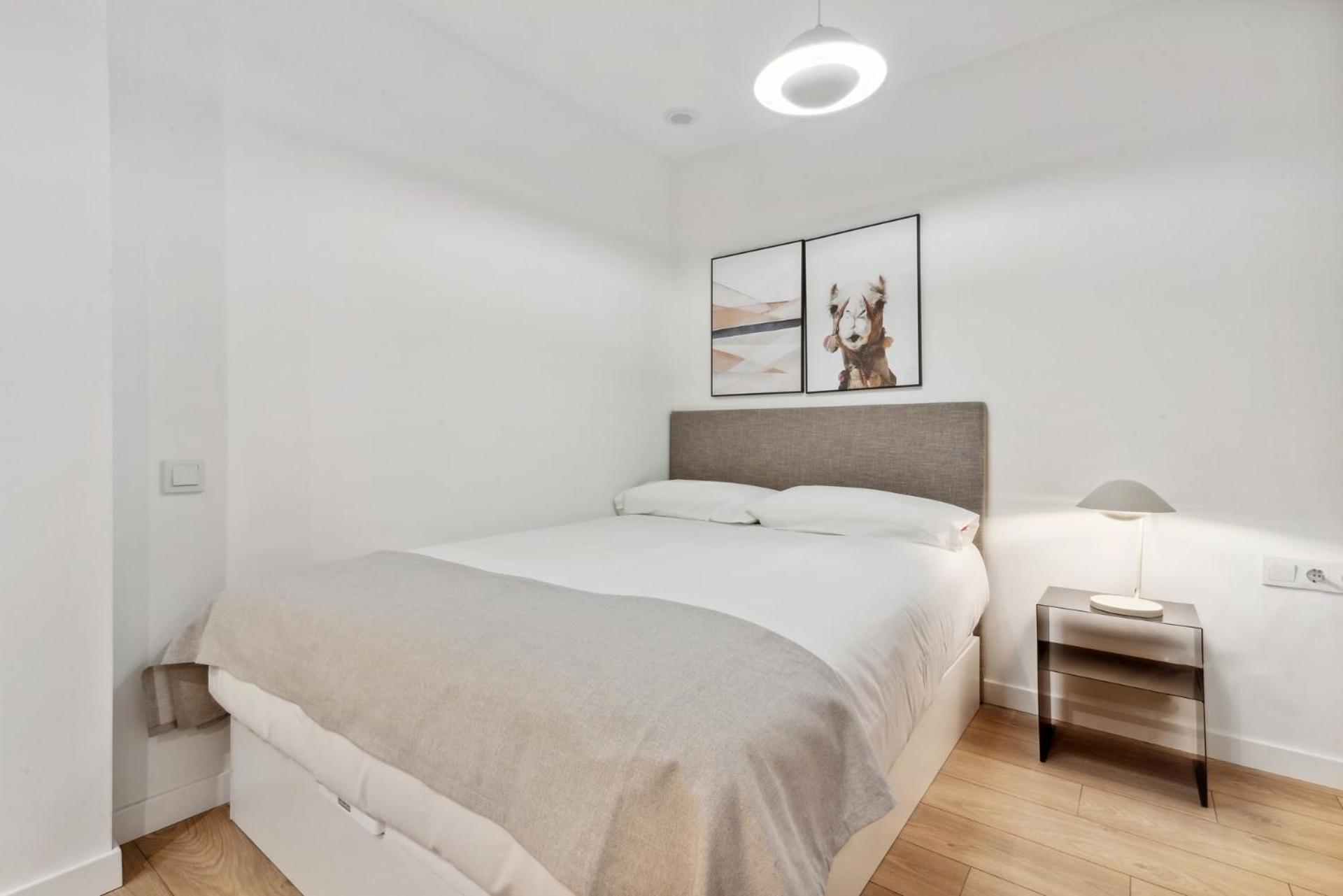 Limehome Valencia Carrer Del Pare Palau I Quer Pokoj fotografie
