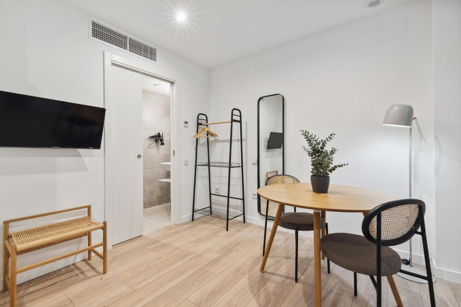 Limehome Valencia Carrer Del Pare Palau I Quer Pokoj fotografie