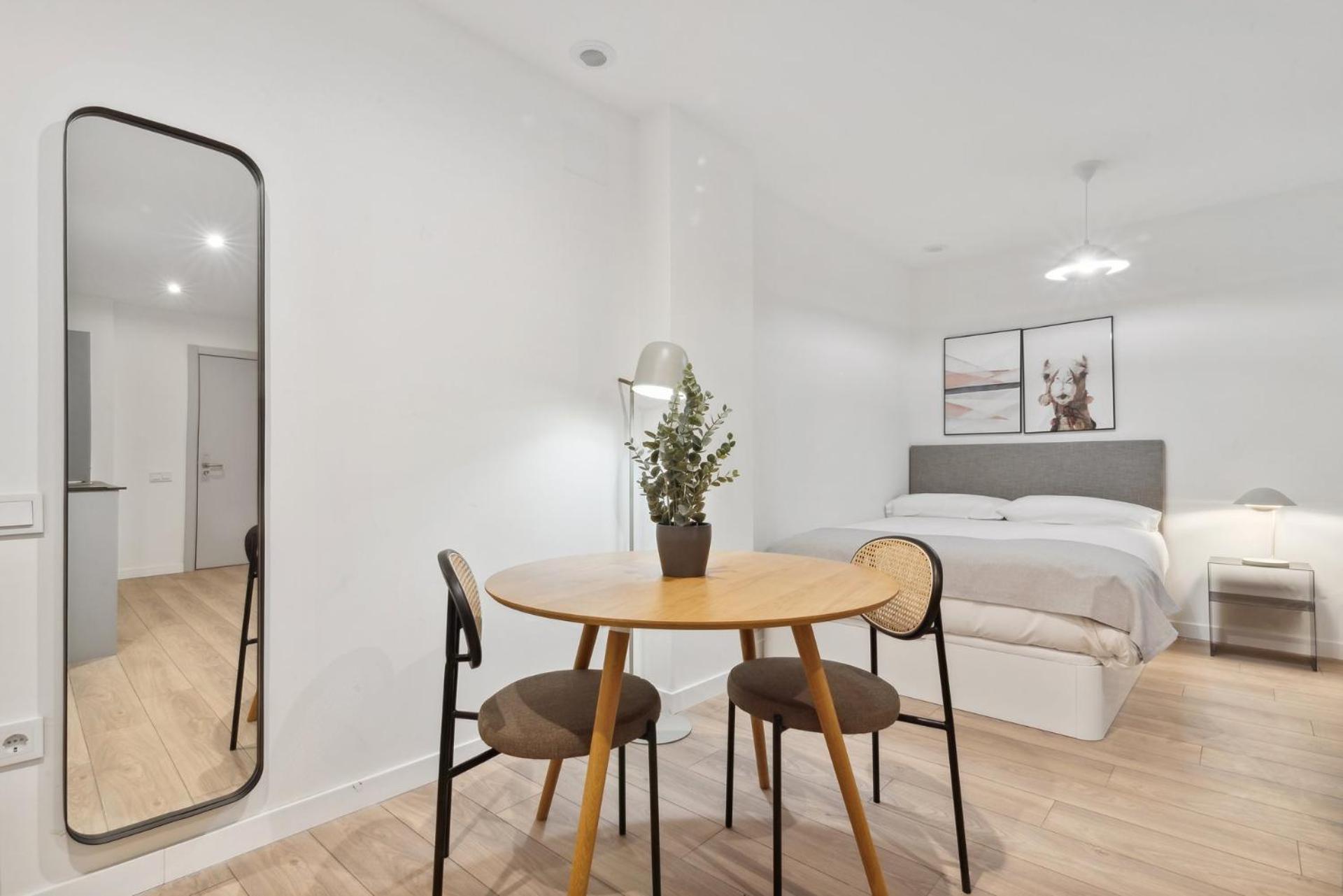 Limehome Valencia Carrer Del Pare Palau I Quer Pokoj fotografie